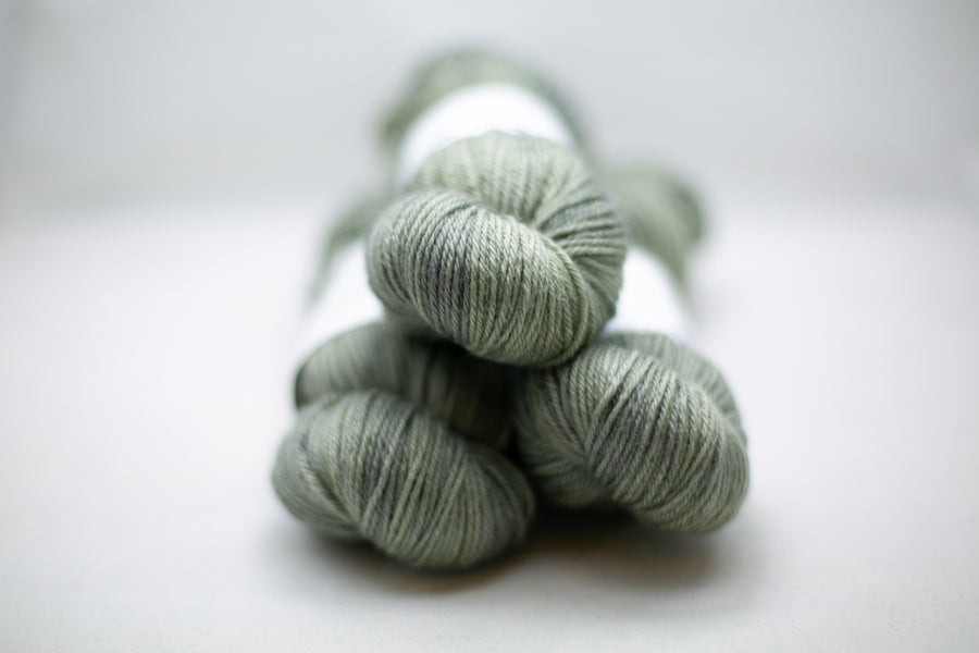 PRE-ORDER - BFL Light DK / Neutrals