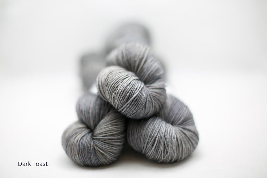 PRE-ORDER - Lush worsted / Neutrals