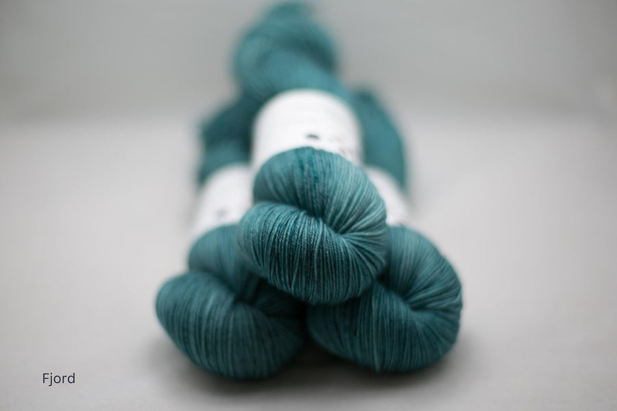 PRE-ORDER - Highland Fingering / Colours