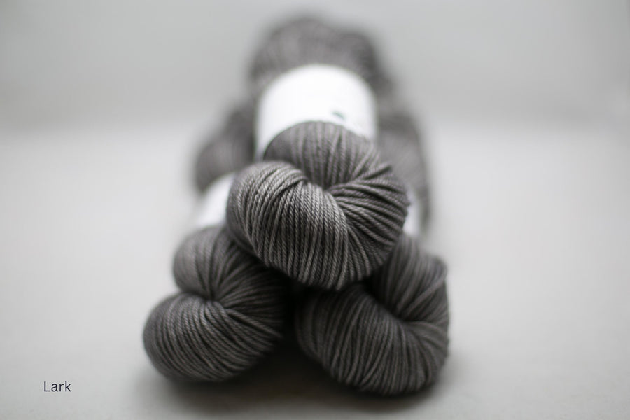 PRE-ORDER - BFL Light DK / Neutrals