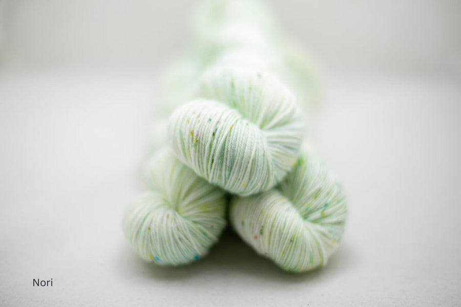 BFL Fingering (50g) / Colours