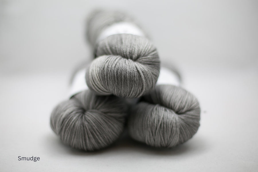 PRE-ORDER - Highland Worsted / Neutrals