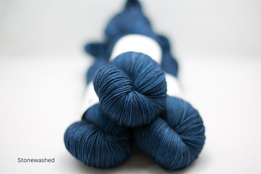 Merino Fingering (100g) / Colours