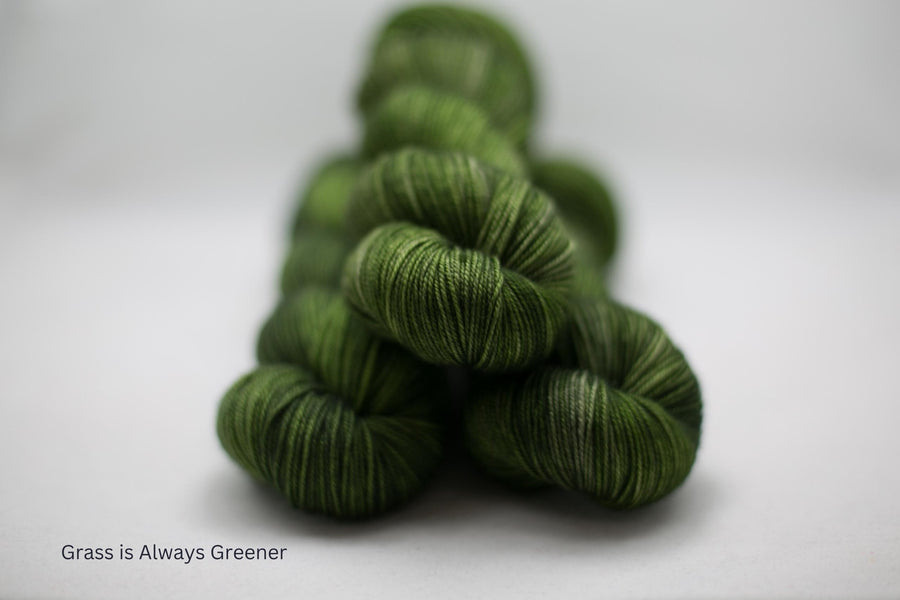 Alpaca Cloud - Colourlways A-J